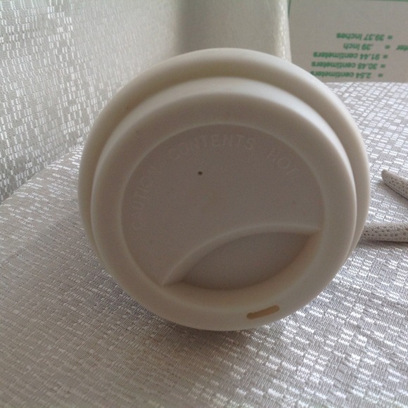 Vera Bradley Ceramic Travel Mug With  White Lid Blue‎ Paisley Print - Picture 3 of 4